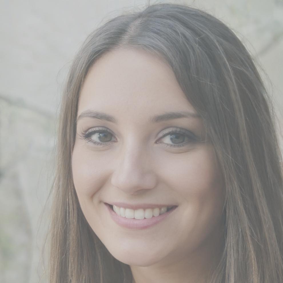 Carmen Vega, Directora Financiera